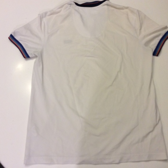 Men’s Hugo Boss Vintage button up  size medium slim fit - Picture 3 of 4